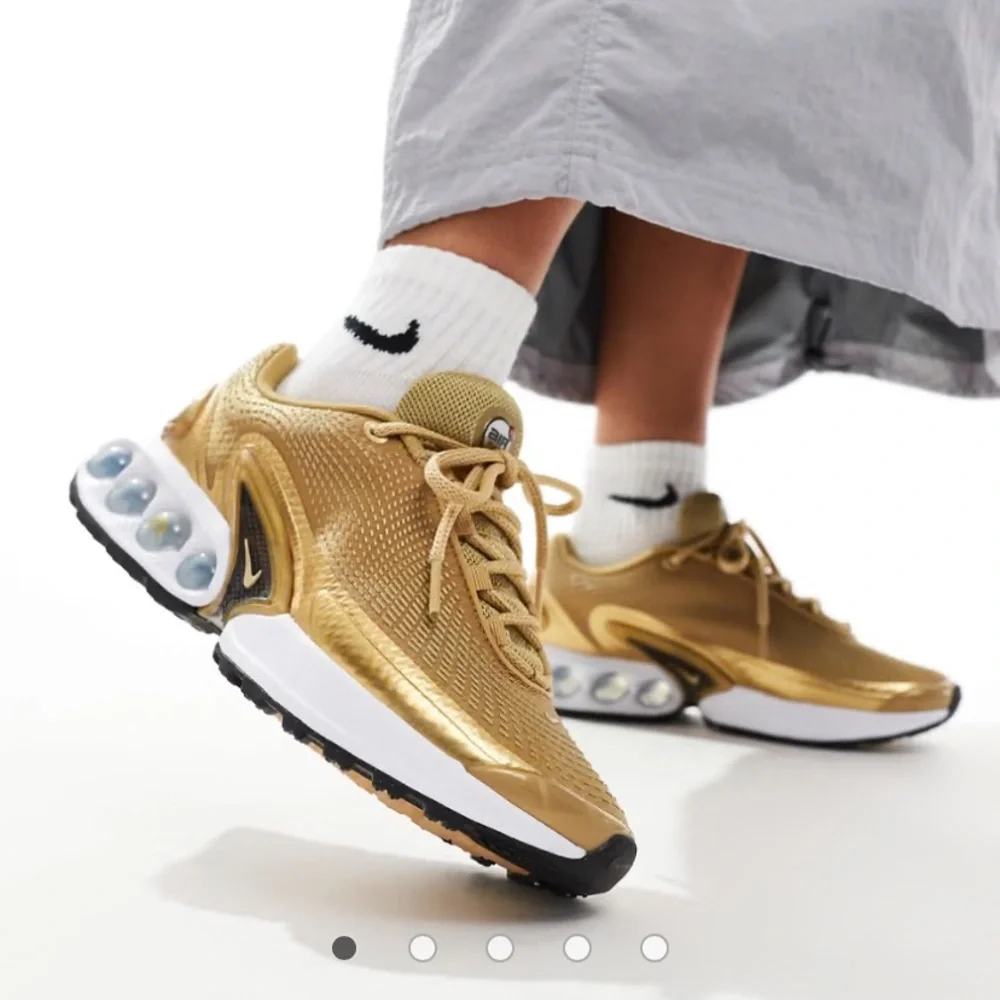 NWOT or box Woman’s Nike Air Max Don Premium Metallic Gold size 9